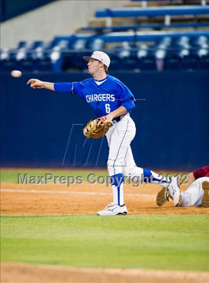 Thumbnail 2 in El Toro vs. Esperanza (Hard 9 National Classic) photogallery.