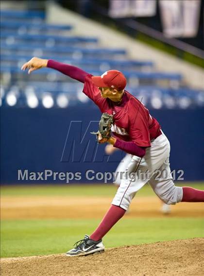 Thumbnail 3 in El Toro vs. Esperanza (Hard 9 National Classic) photogallery.