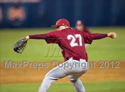 Thumbnail 2 in El Toro vs. Esperanza (Hard 9 National Classic) photogallery.