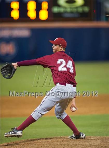 Thumbnail 3 in El Toro vs. Esperanza (Hard 9 National Classic) photogallery.