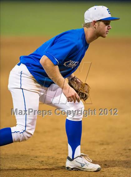 Thumbnail 1 in El Toro vs. Esperanza (Hard 9 National Classic) photogallery.