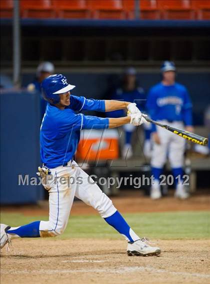 Thumbnail 3 in El Toro vs. Esperanza (Hard 9 National Classic) photogallery.