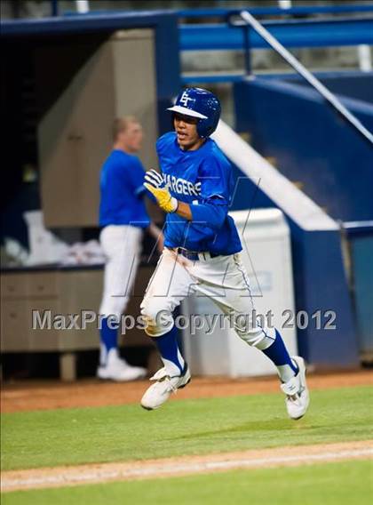 Thumbnail 3 in El Toro vs. Esperanza (Hard 9 National Classic) photogallery.