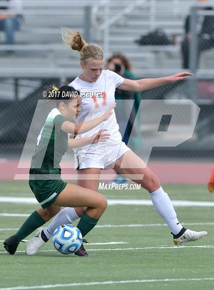 Thumbnail 2 in Liberty Rach vs. Woodland (CIF SJS D4 Final) photogallery.