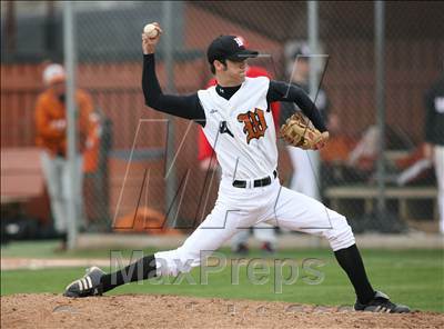 Thumbnail 1 in   Westwood vs. Tomball (Centex Hardball Classic) photogallery.