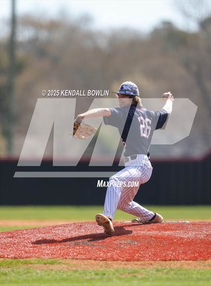 Thumbnail 3 in South Panola vs. Wayne Academy photogallery.