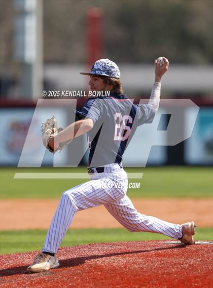 Thumbnail 3 in South Panola vs. Wayne Academy photogallery.