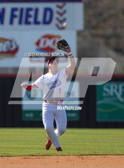 Thumbnail 2 in South Panola vs. Wayne Academy photogallery.