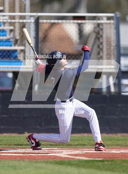 Thumbnail 3 in South Panola vs. Wayne Academy photogallery.