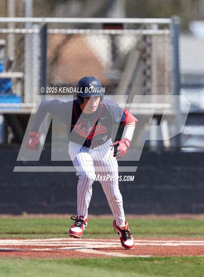 Thumbnail 3 in South Panola vs. Wayne Academy photogallery.