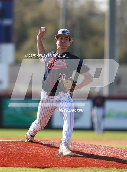 Thumbnail 2 in South Panola vs. Wayne Academy photogallery.