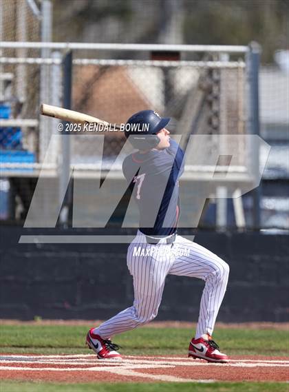 Thumbnail 2 in South Panola vs. Wayne Academy photogallery.