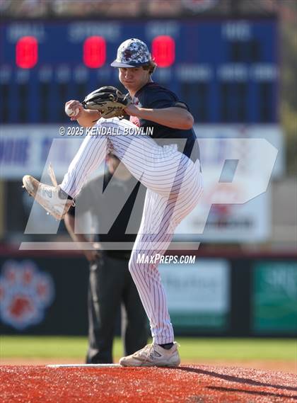 Thumbnail 2 in South Panola vs. Wayne Academy photogallery.
