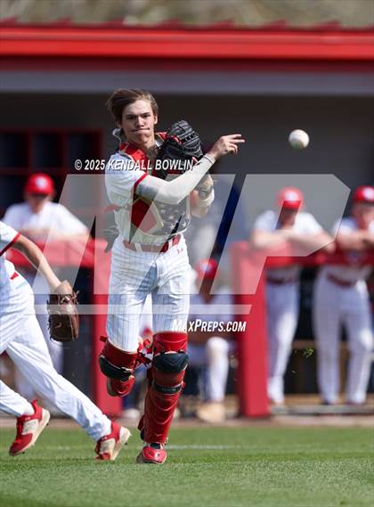 Thumbnail 3 in South Panola vs. Wayne Academy photogallery.