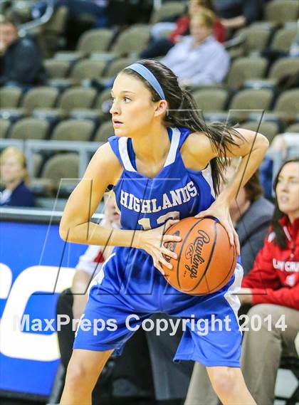 Thumbnail 3 in Highlands vs St Henry (KHSAA 9th Region Tournament) photogallery.