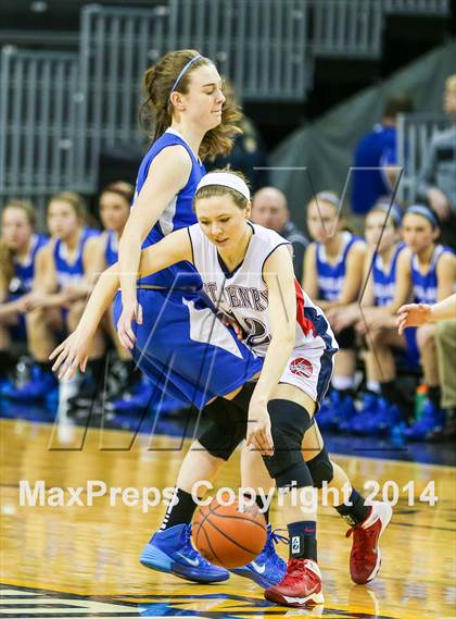 Thumbnail 2 in Highlands vs St Henry (KHSAA 9th Region Tournament) photogallery.