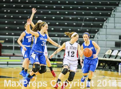 Thumbnail 3 in Highlands vs St Henry (KHSAA 9th Region Tournament) photogallery.