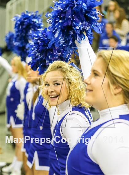 Thumbnail 1 in Highlands vs St Henry (KHSAA 9th Region Tournament) photogallery.