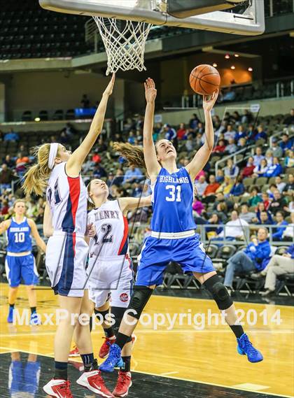 Thumbnail 2 in Highlands vs St Henry (KHSAA 9th Region Tournament) photogallery.