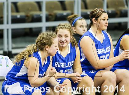 Thumbnail 1 in Highlands vs St Henry (KHSAA 9th Region Tournament) photogallery.