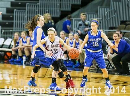 Thumbnail 1 in Highlands vs St Henry (KHSAA 9th Region Tournament) photogallery.