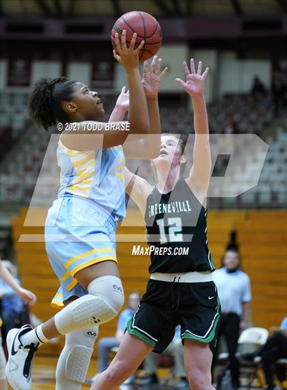 Thumbnail 1 in Greeneville @ Dobyns-Bennett photogallery.