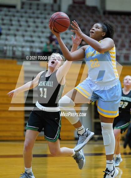 Thumbnail 3 in Greeneville @ Dobyns-Bennett photogallery.