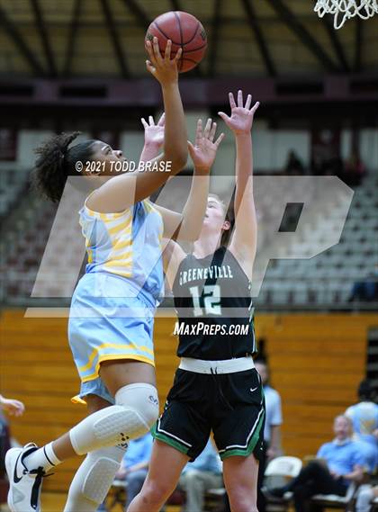 Thumbnail 2 in Greeneville @ Dobyns-Bennett photogallery.