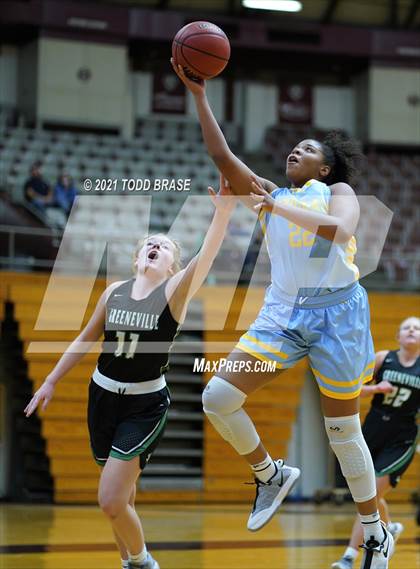 Thumbnail 2 in Greeneville @ Dobyns-Bennett photogallery.