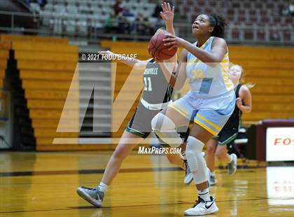 Thumbnail 1 in Greeneville @ Dobyns-Bennett photogallery.