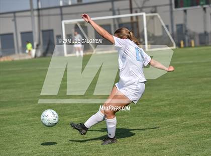 Thumbnail 3 in Johnson vs McAllen (Class 6A Region 4 Semifinal) photogallery.