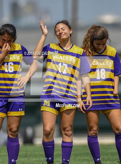 Thumbnail 3 in Johnson vs McAllen (Class 6A Region 4 Semifinal) photogallery.