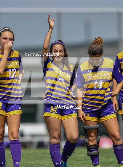 Thumbnail 3 in Johnson vs McAllen (Class 6A Region 4 Semifinal) photogallery.