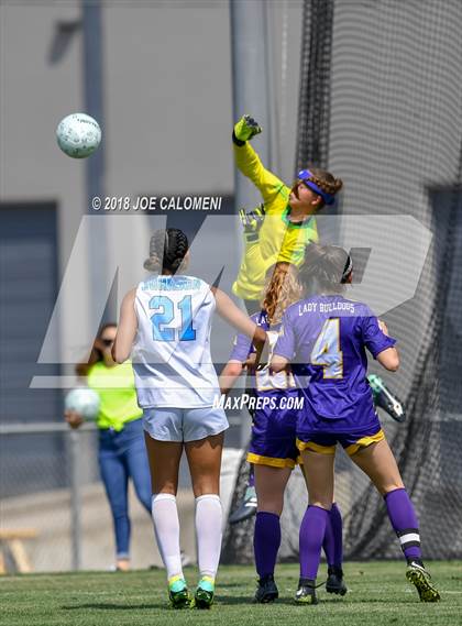 Thumbnail 1 in Johnson vs McAllen (Class 6A Region 4 Semifinal) photogallery.