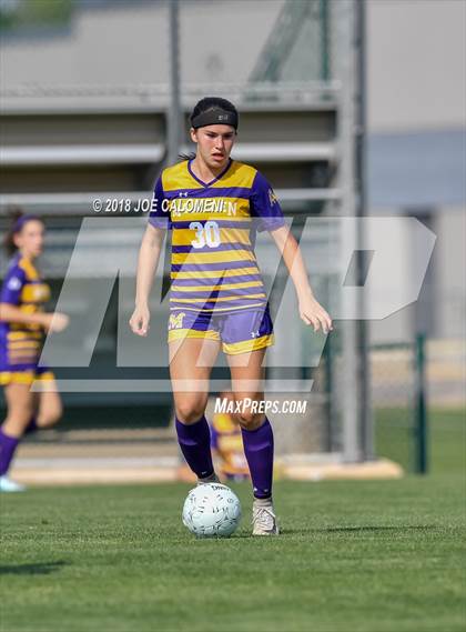 Thumbnail 3 in Johnson vs McAllen (Class 6A Region 4 Semifinal) photogallery.