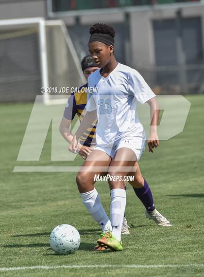 Thumbnail 1 in Johnson vs McAllen (Class 6A Region 4 Semifinal) photogallery.