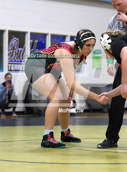 Thumbnail 2 in White Oak vs New Bern (Beast of the East) photogallery.