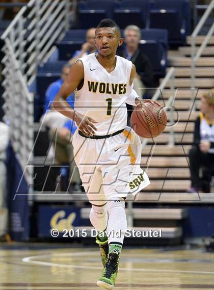 Thumbnail 2 in Chino Hills vs. San Ramon Valley (CIF State D1 Final) photogallery.