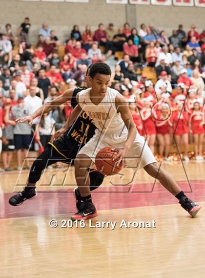 Thumbnail 1 in Centennial vs. Clovis West photogallery.