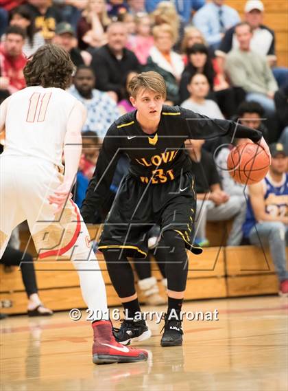 Thumbnail 3 in Centennial vs. Clovis West photogallery.