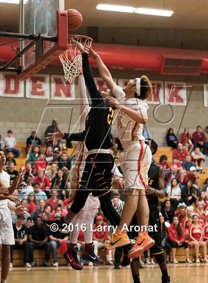 Thumbnail 1 in Centennial vs. Clovis West photogallery.