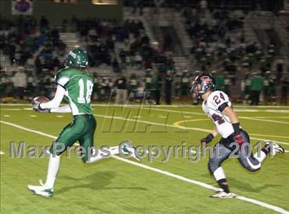 Thumbnail 2 in Castle Park @ Lincoln (CIF SDS D3 Playoffs) photogallery.