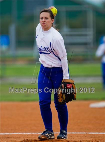 Thumbnail 2 in Ball vs. Needville (Brazosport Classic) photogallery.