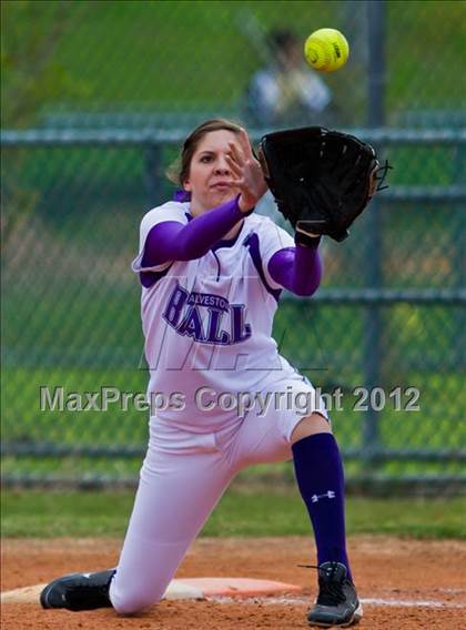 Thumbnail 3 in Ball vs. Needville (Brazosport Classic) photogallery.