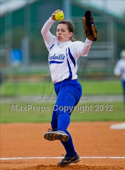Thumbnail 3 in Ball vs. Needville (Brazosport Classic) photogallery.