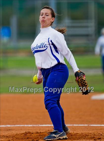 Thumbnail 2 in Ball vs. Needville (Brazosport Classic) photogallery.