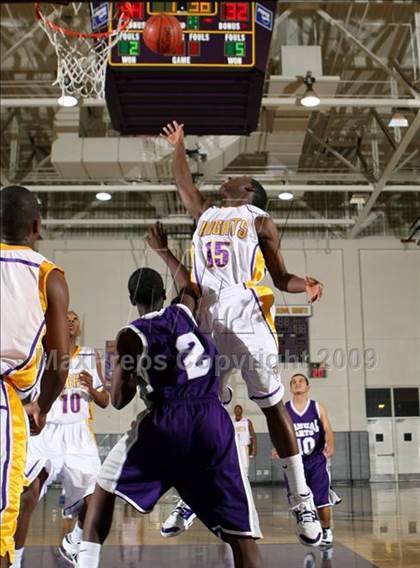 Thumbnail 1 in Lynwood vs. Manual Arts (Lynwood Christmas Challenge) photogallery.