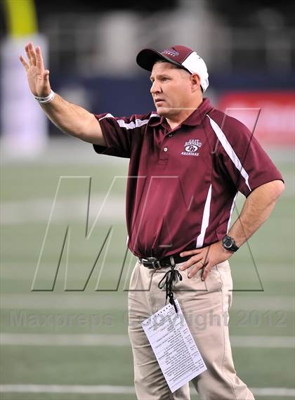 Thumbnail 2 in East Bernard vs. Mildred (UIL 2A Division 2 Final) photogallery.