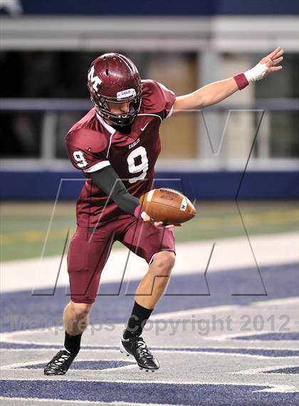 Thumbnail 2 in East Bernard vs. Mildred (UIL 2A Division 2 Final) photogallery.