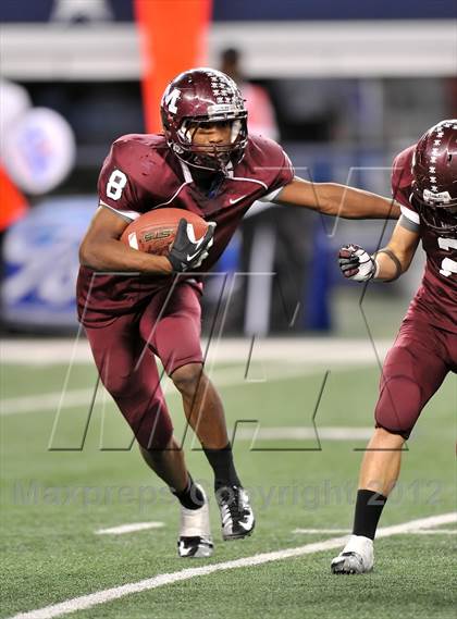Thumbnail 3 in East Bernard vs. Mildred (UIL 2A Division 2 Final) photogallery.